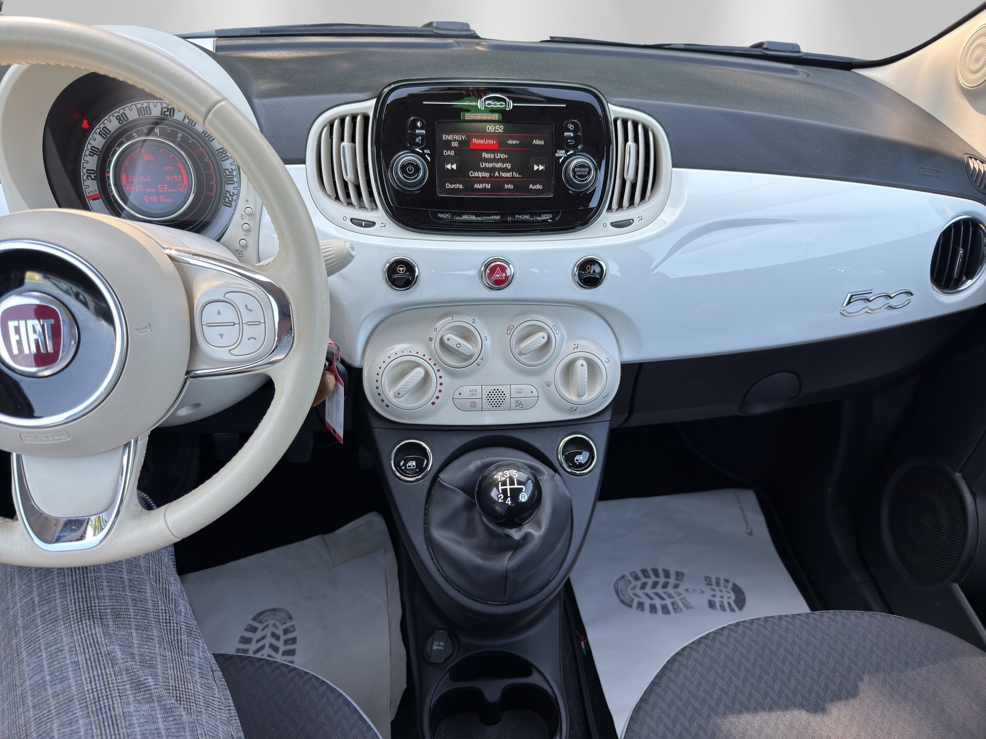 FIAT 500 1.2 Pop Star-image-10