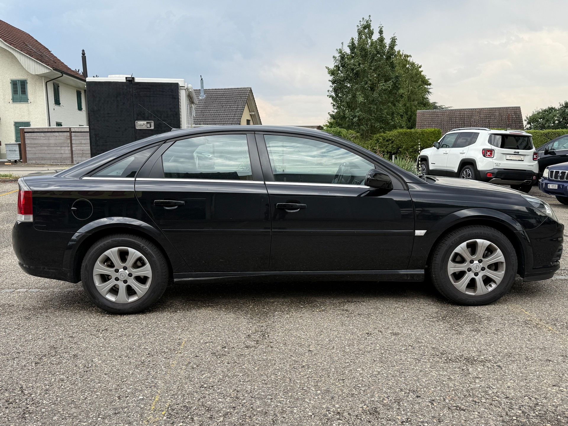 OPEL Vectra 1.9 CDTi 16V Diamond Automatic-image-3