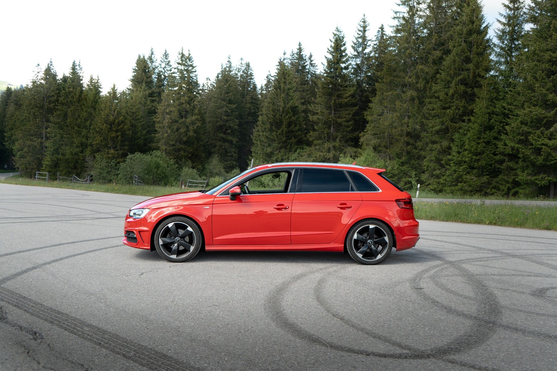 AUDI 1.4 T FSI COD Ambition-image-1