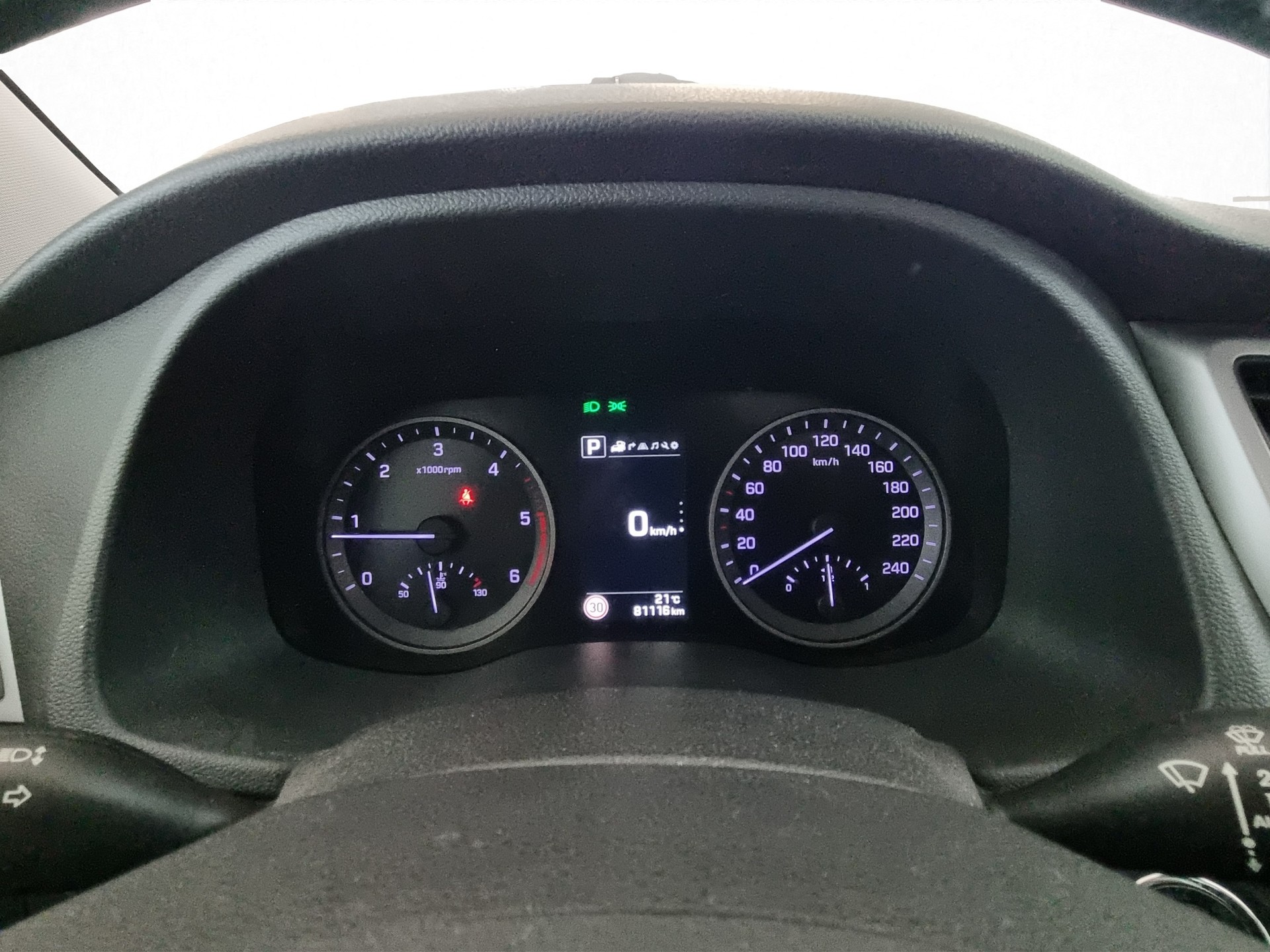 HYUNDAI Tucson 2.0 CRDI 185 Plena 4WD-image-10