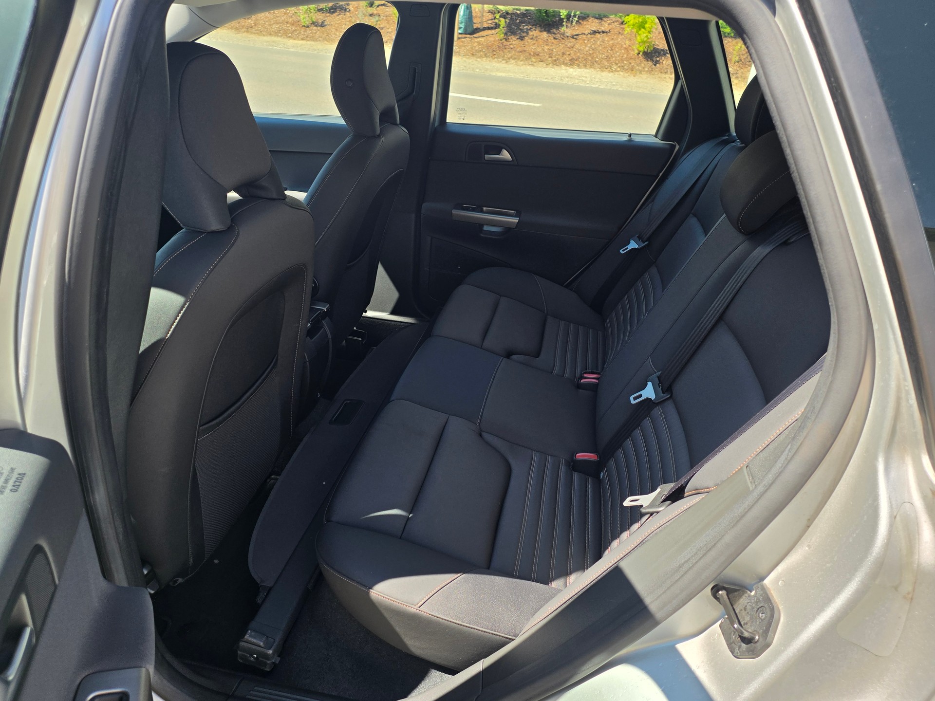 VOLVO V50 D3 Summum-image-4