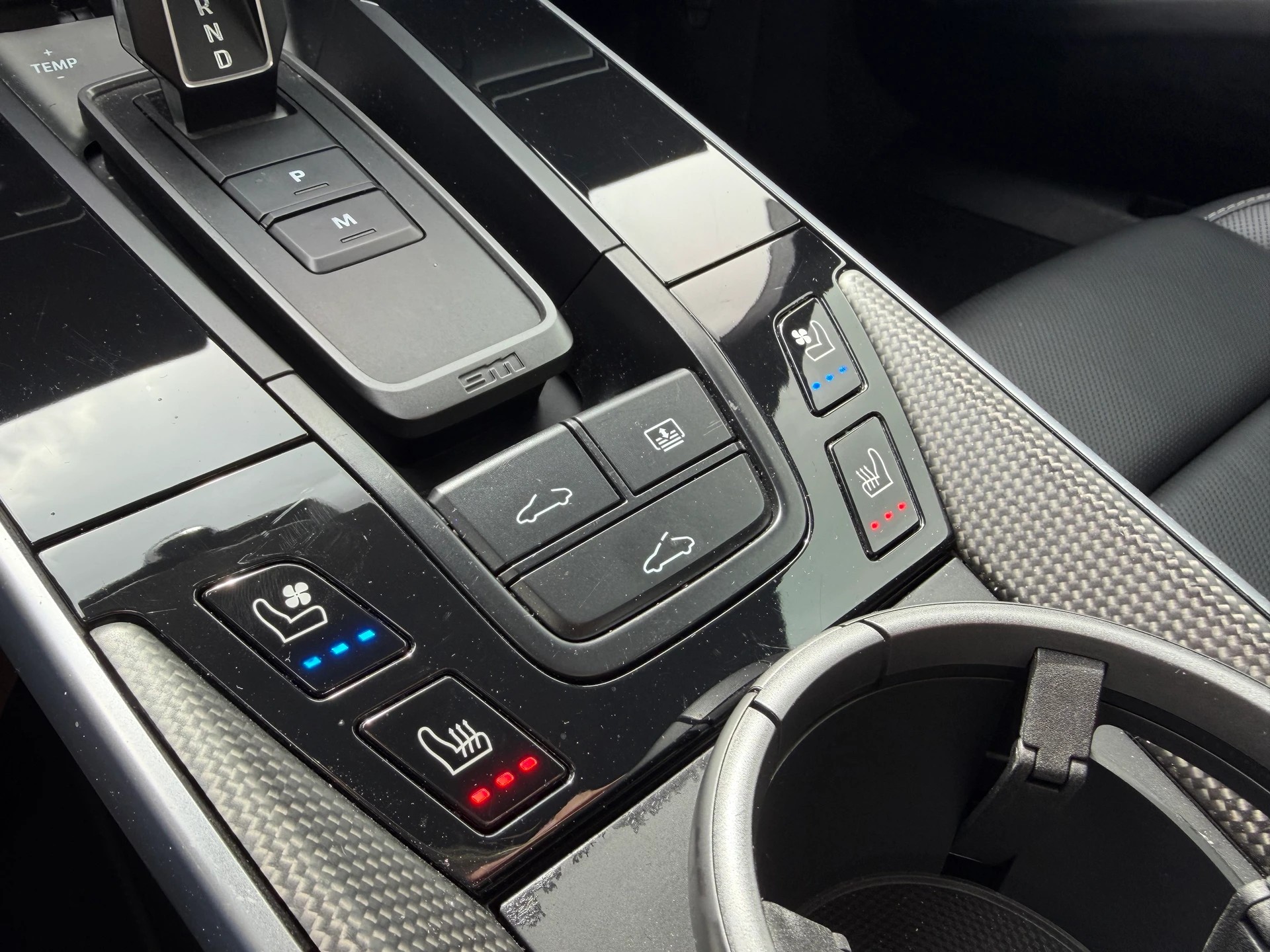 PORSCHE 911 Turbo S PDK-image-28