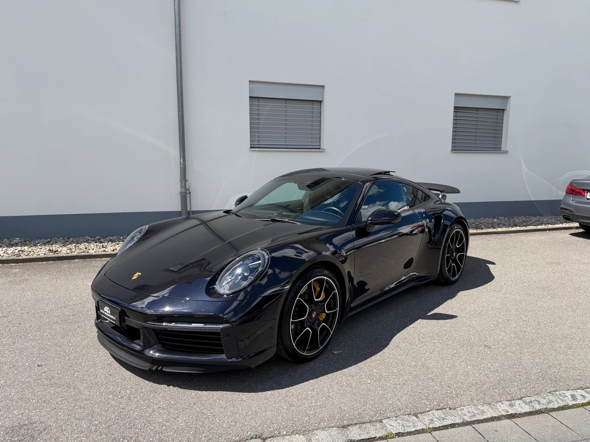 PORSCHE 911 Turbo S PDK-image-9