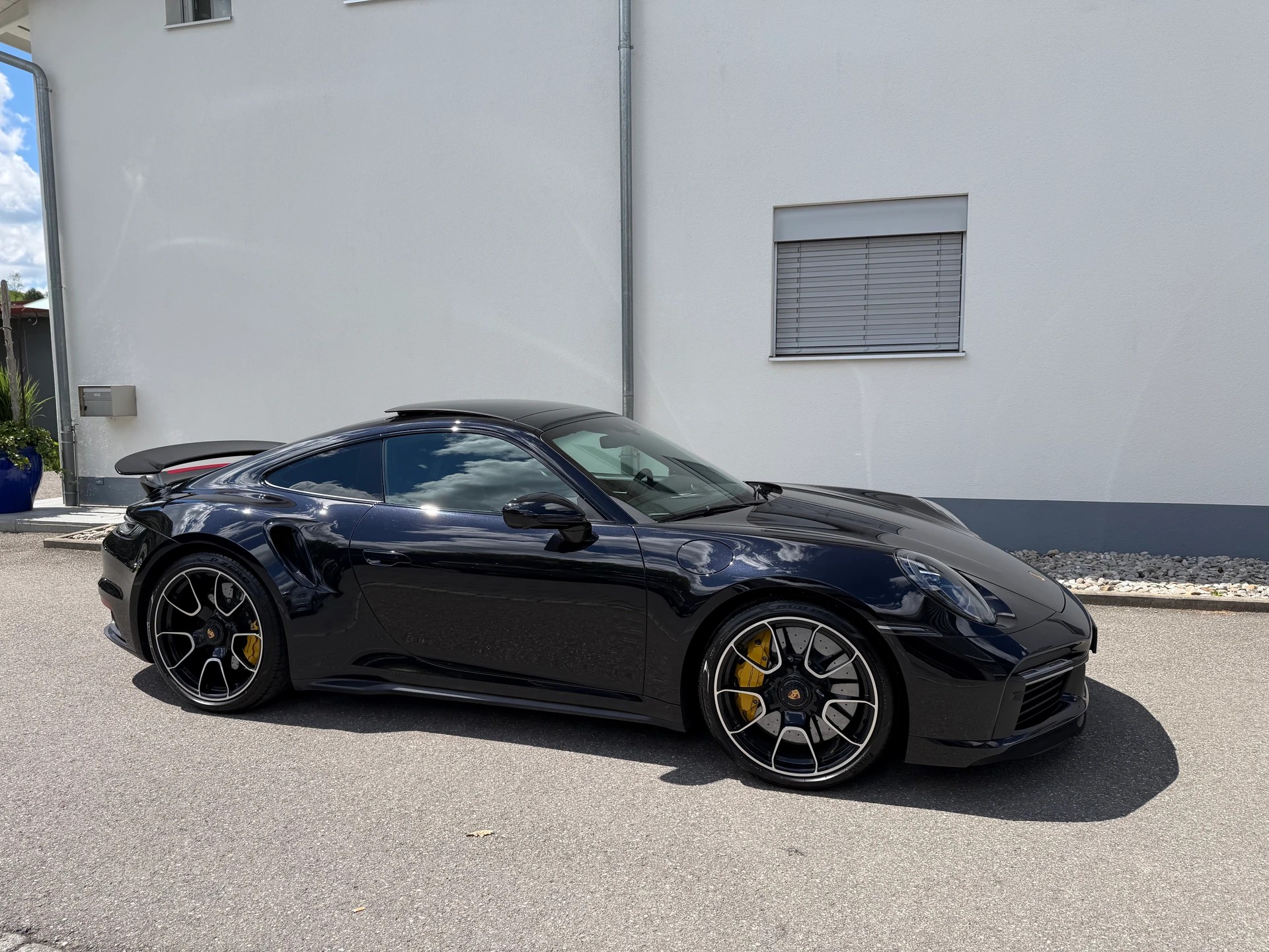 PORSCHE 911 Turbo S PDK-image-3