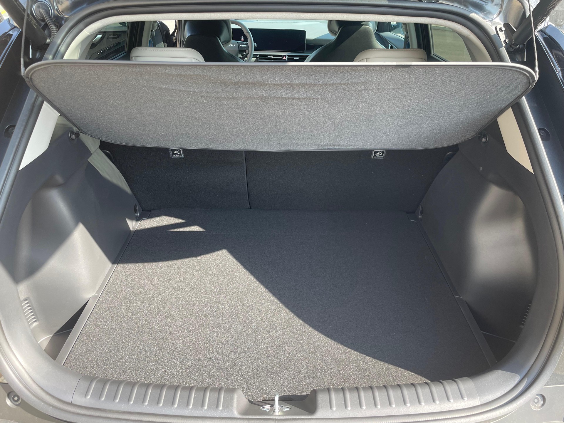 KIA Niro 1.6 GDi Hybrid Style-image-12