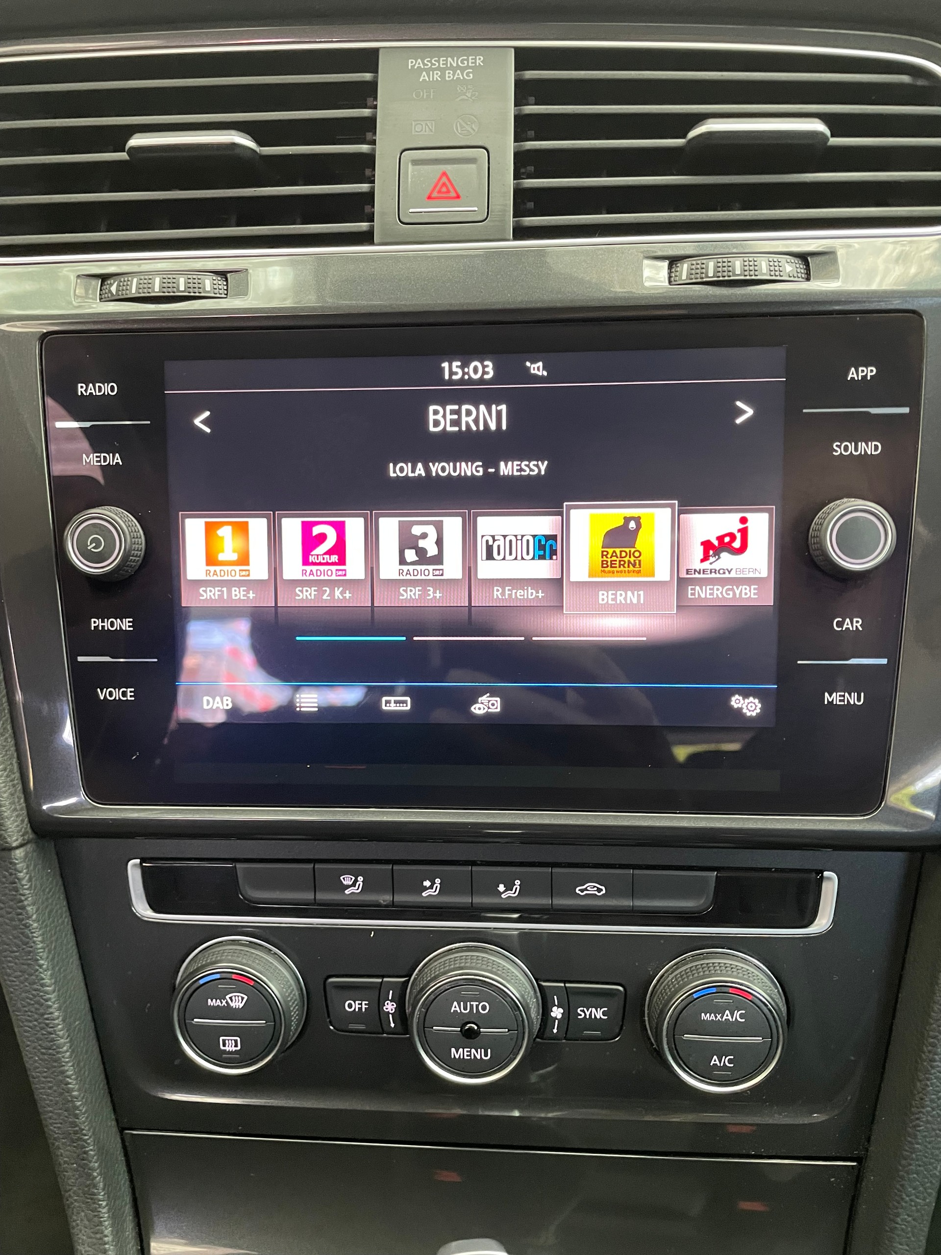 VW Golf 2.0 TDI Alltrack 4Motion DSG-image-12