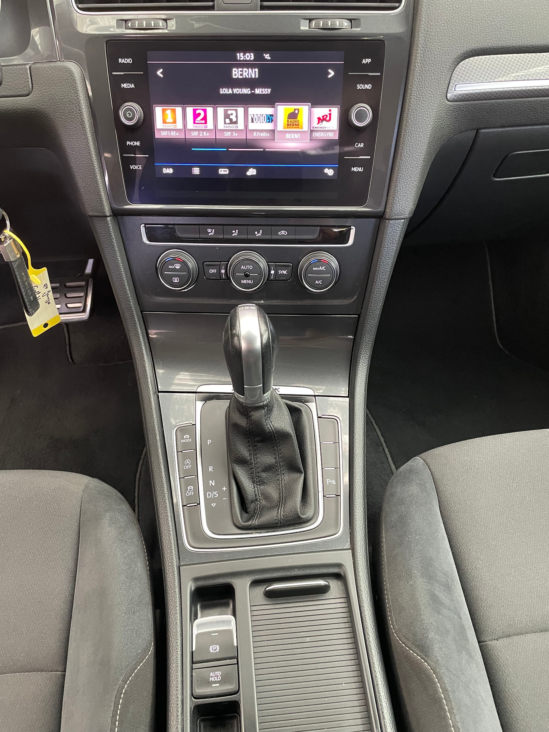 VW Golf 2.0 TDI Alltrack 4Motion DSG-image-11