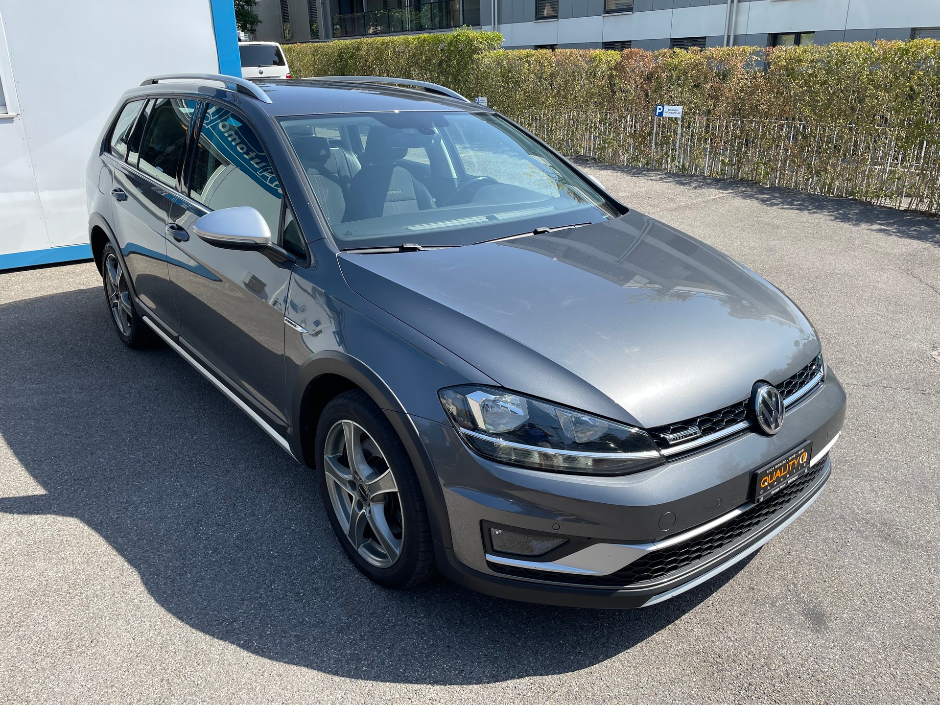 VW Golf 2.0 TDI Alltrack 4Motion DSG-image-4