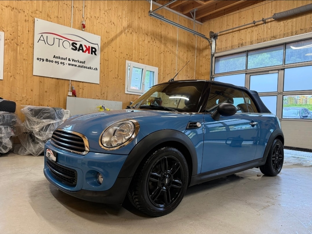 MINI One Cabriolet-showroom-element-1