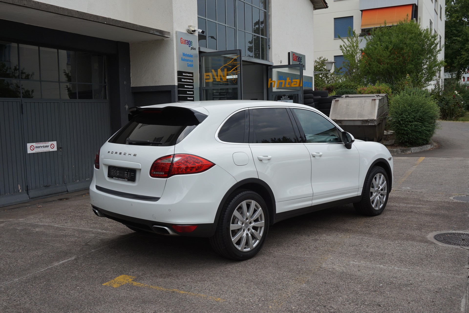 PORSCHE Cayenne Diesel-image-1