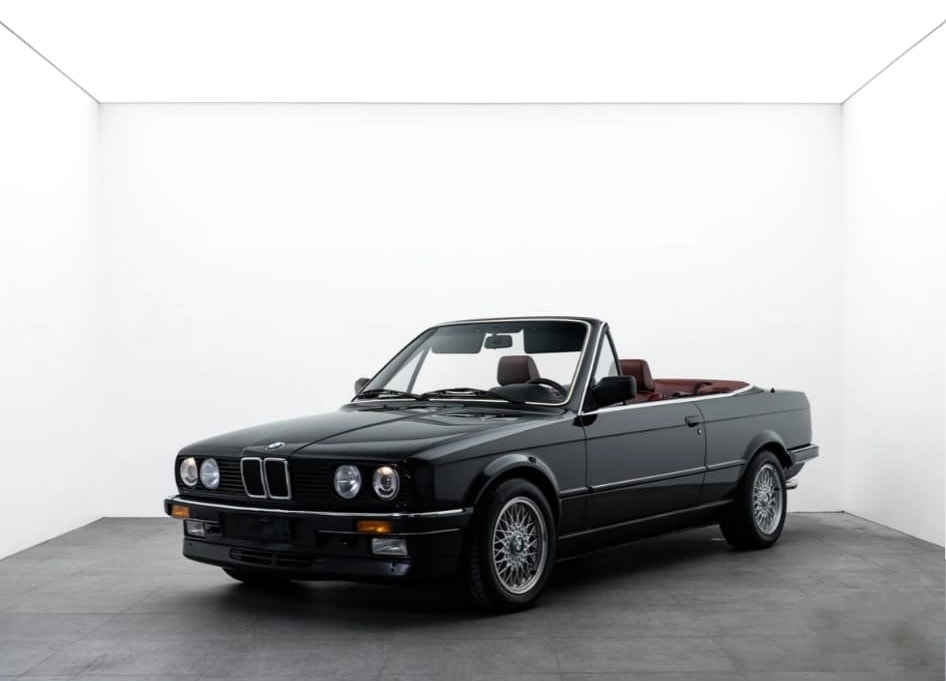 BMW 325i Cabrio-image-4