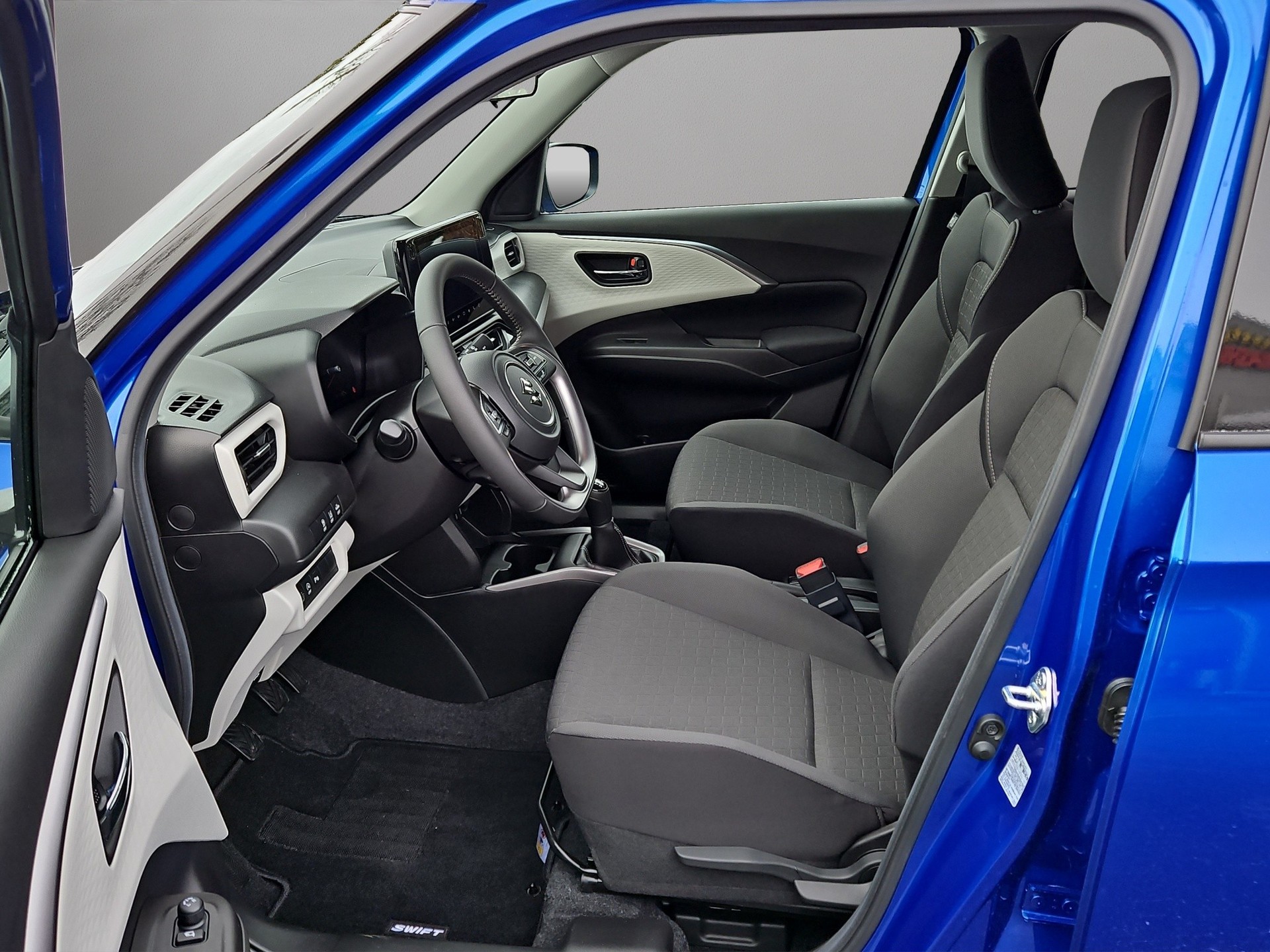 SUZUKI Swift 1.2 Compact Top Hybrid 4x4-image-4
