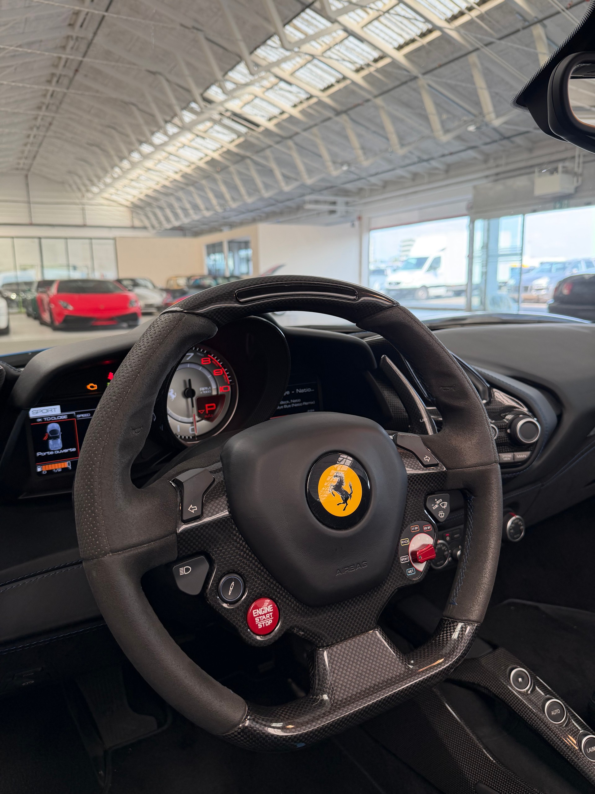 FERRARI 488 Spider 3.9 V8-image-20