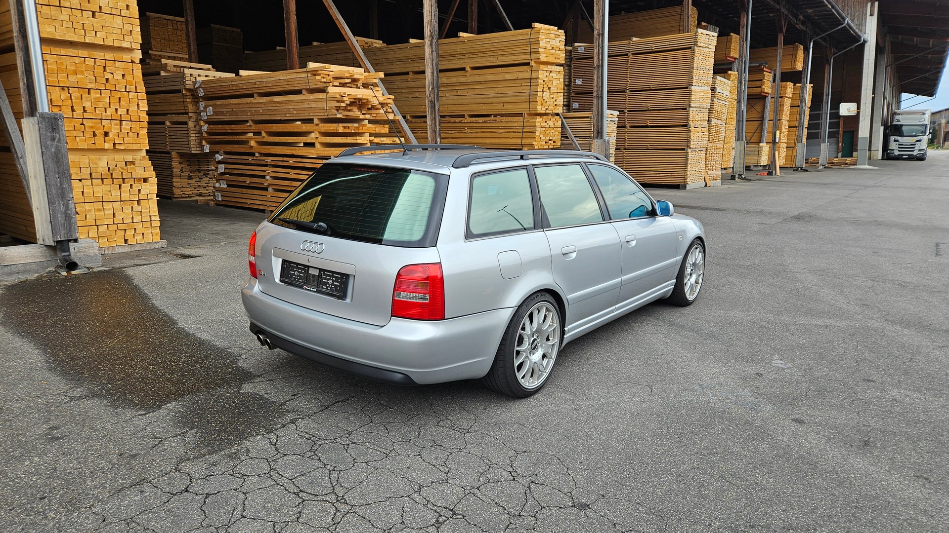 AUDI 2.7 V6 Biturbo quattro-image-1