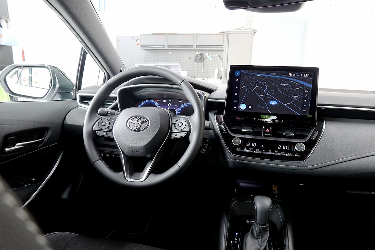 TOYOTA Corolla Touring Sports 2.0 HSD Premium e-CVT-image-7