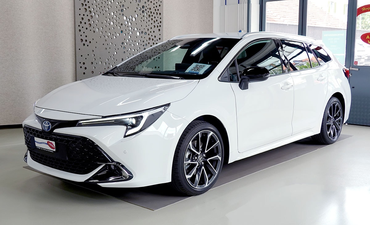 TOYOTA Corolla Touring Sports 2.0 HSD Premium e-CVT-image-0