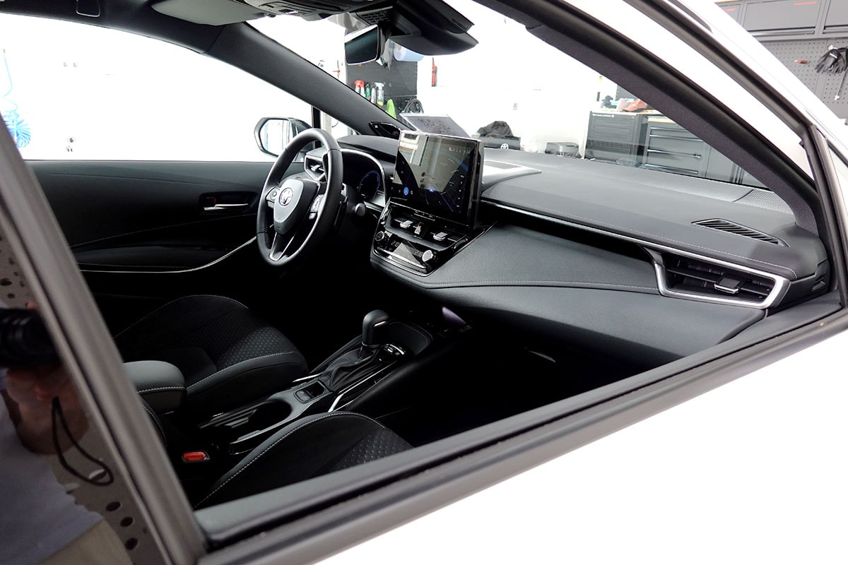 TOYOTA Corolla Touring Sports 2.0 HSD Premium e-CVT-image-5