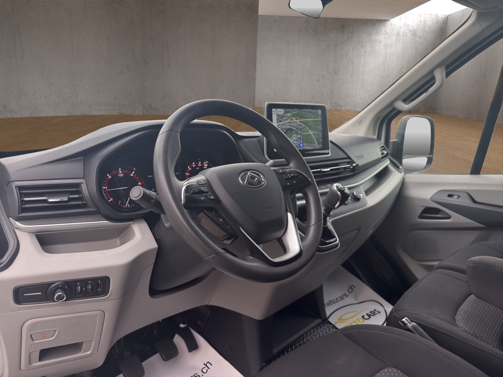 MAXUS Deliver 9 2.0D L3H2 FWD Base-image-9