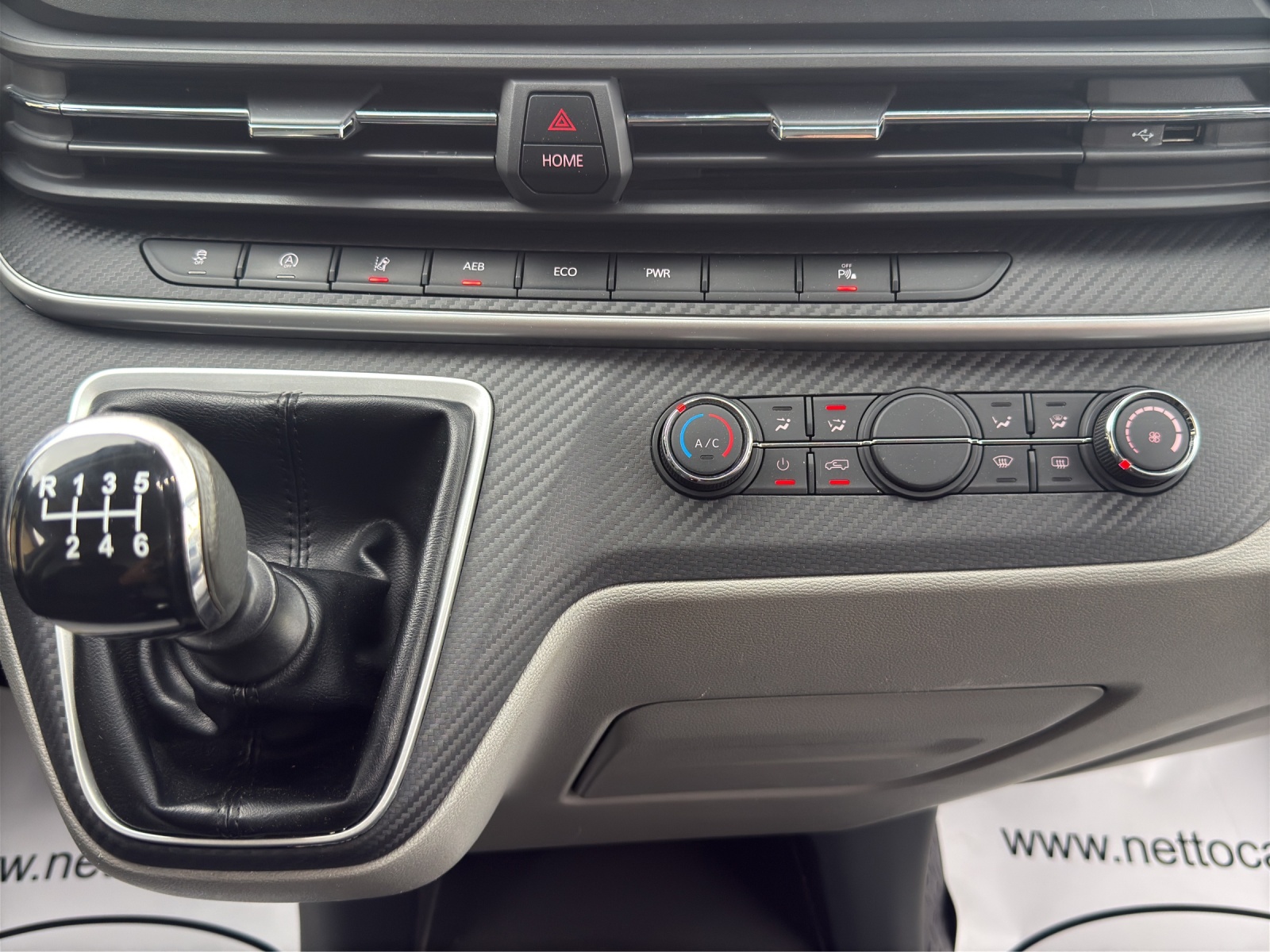 MAXUS Deliver 9 2.0D L3H2 FWD Base-image-11