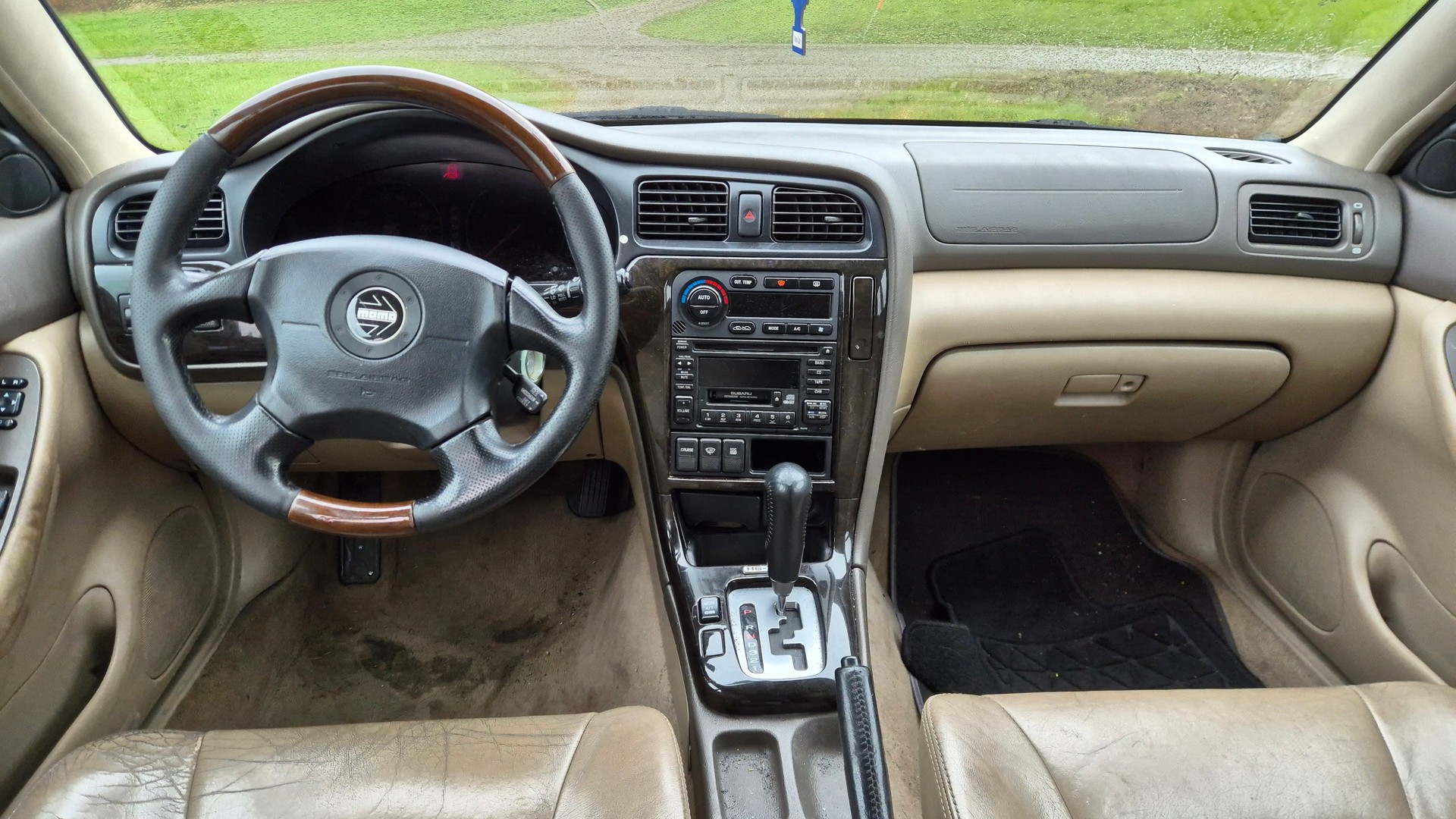 SUBARU Outback H6 3.0-image-6