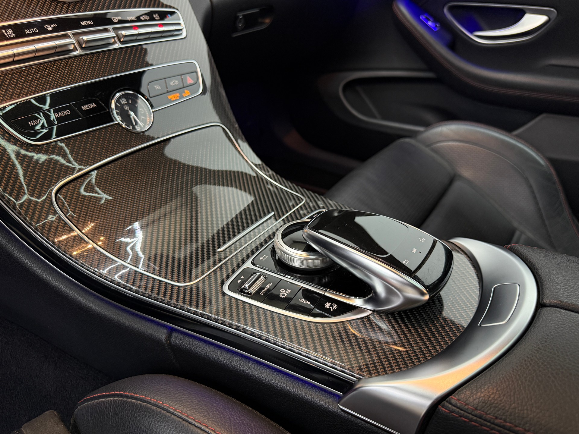 MERCEDES-BENZ C 43 AMG 4Matic 9G-tronic-image-25