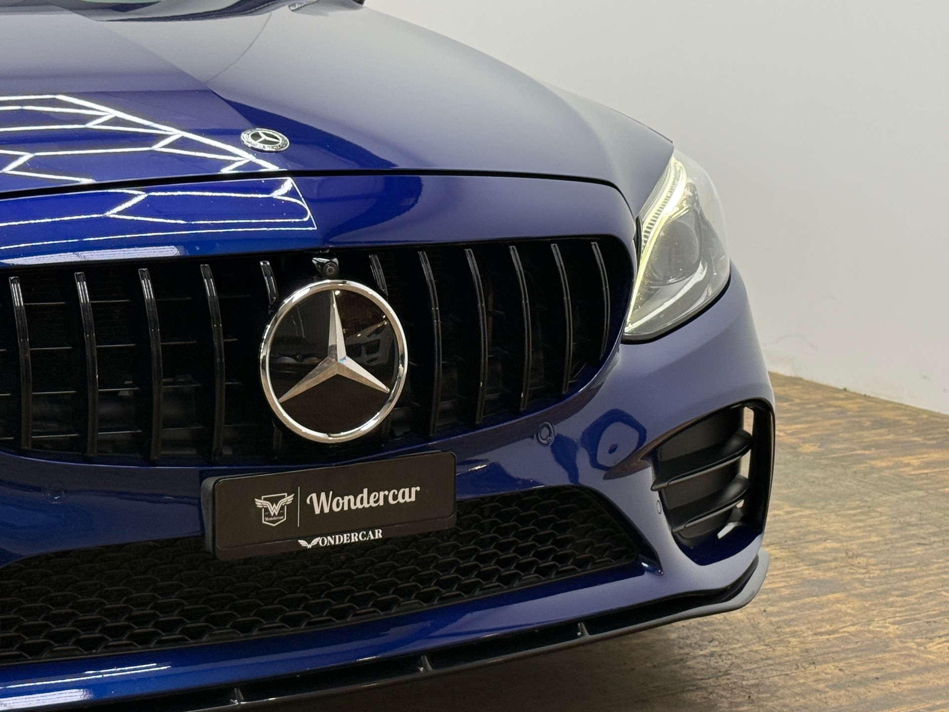 MERCEDES-BENZ C 43 AMG 4Matic 9G-tronic-showroom-element-3