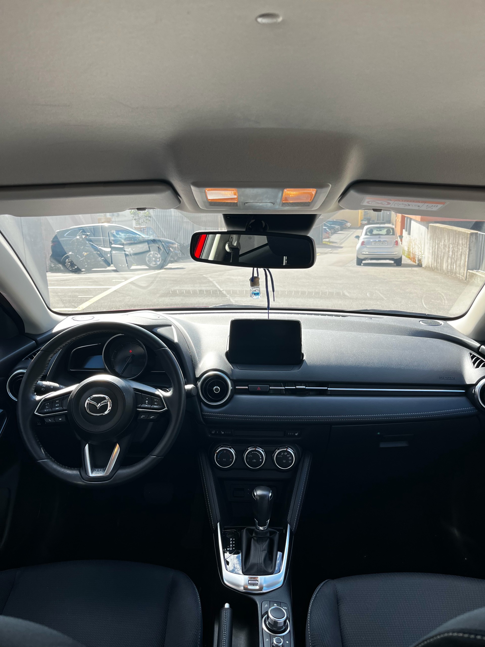MAZDA 1.5 90 Revolution-image-3