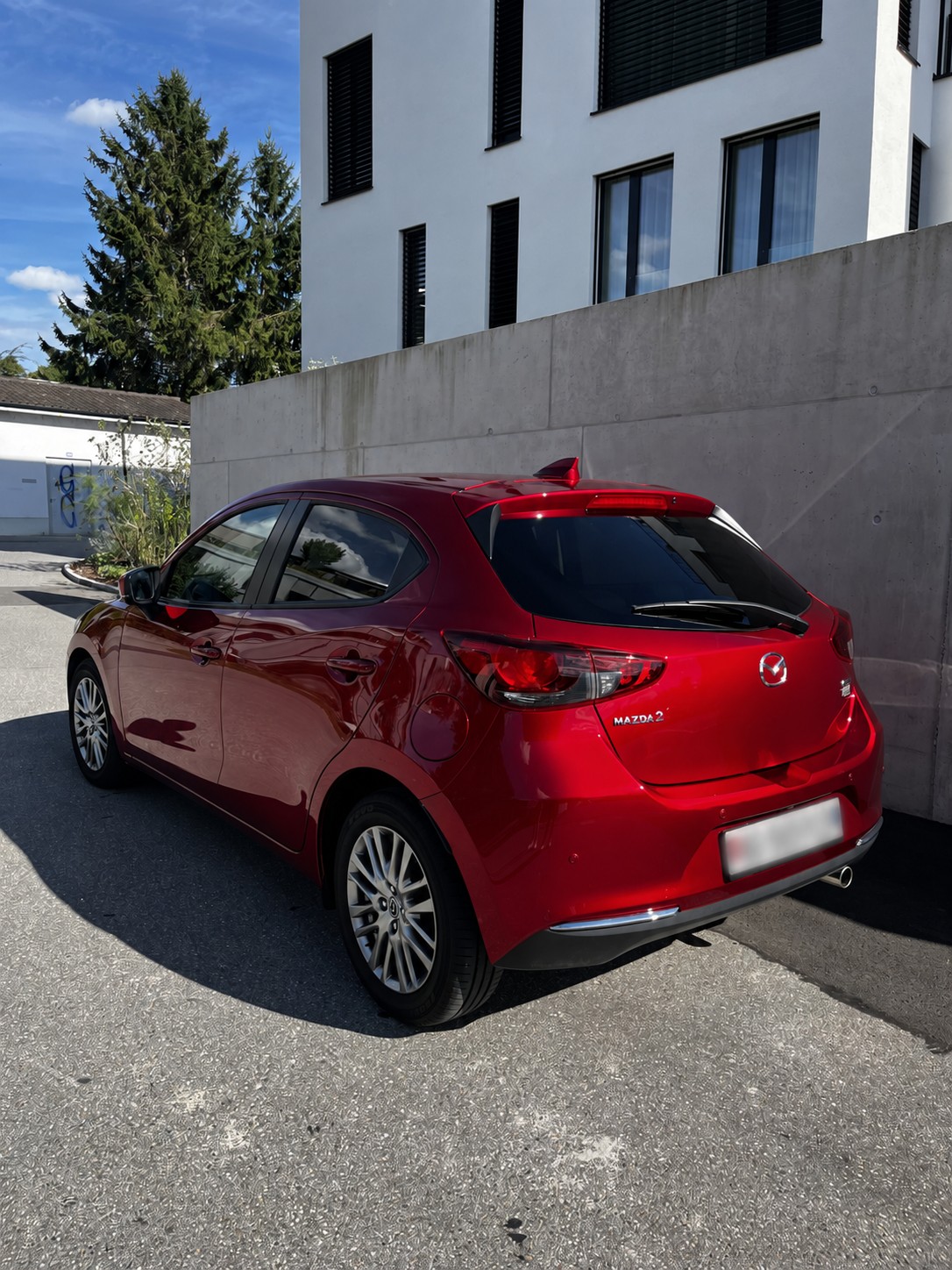 MAZDA 1.5 90 Revolution-image-2