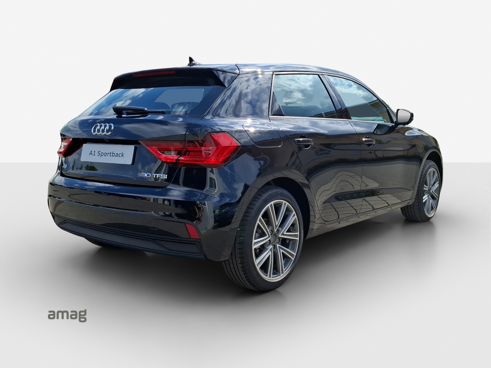 AUDI A1 Sportback 30 TFSI Attraction S-tronic-image-4