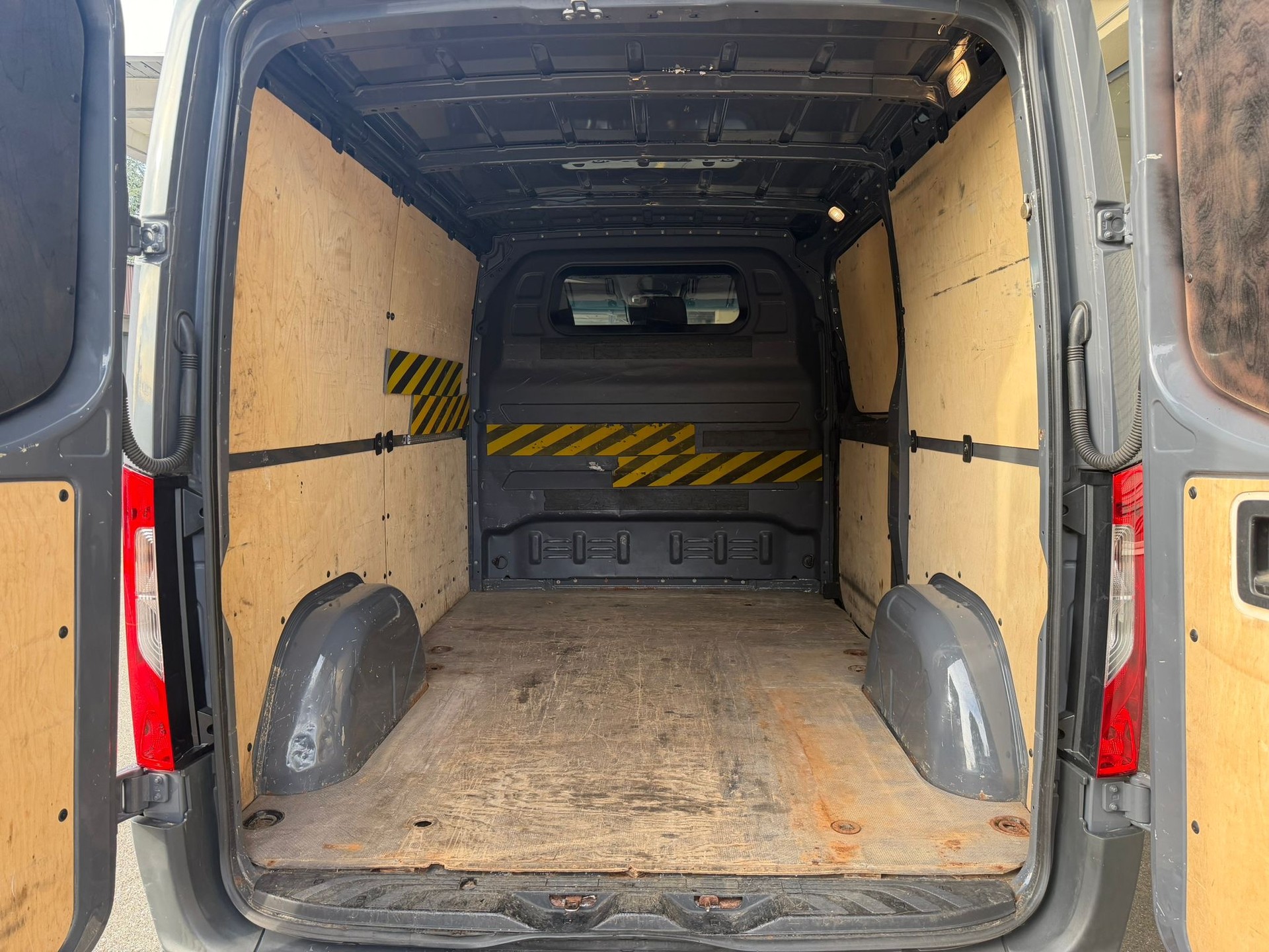 MERCEDES-BENZ 2.2 CDI 143-image-3