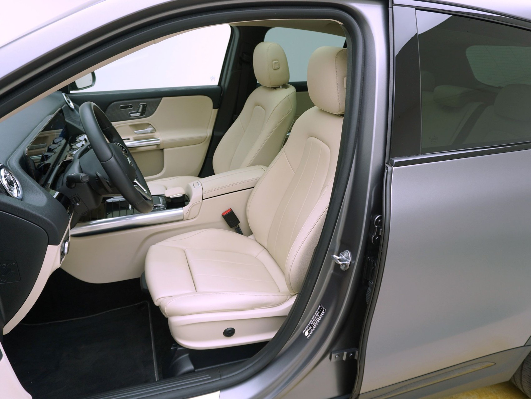 MERCEDES-BENZ GLA-Klasse GLA 220 d Progressive 4matic-image-9