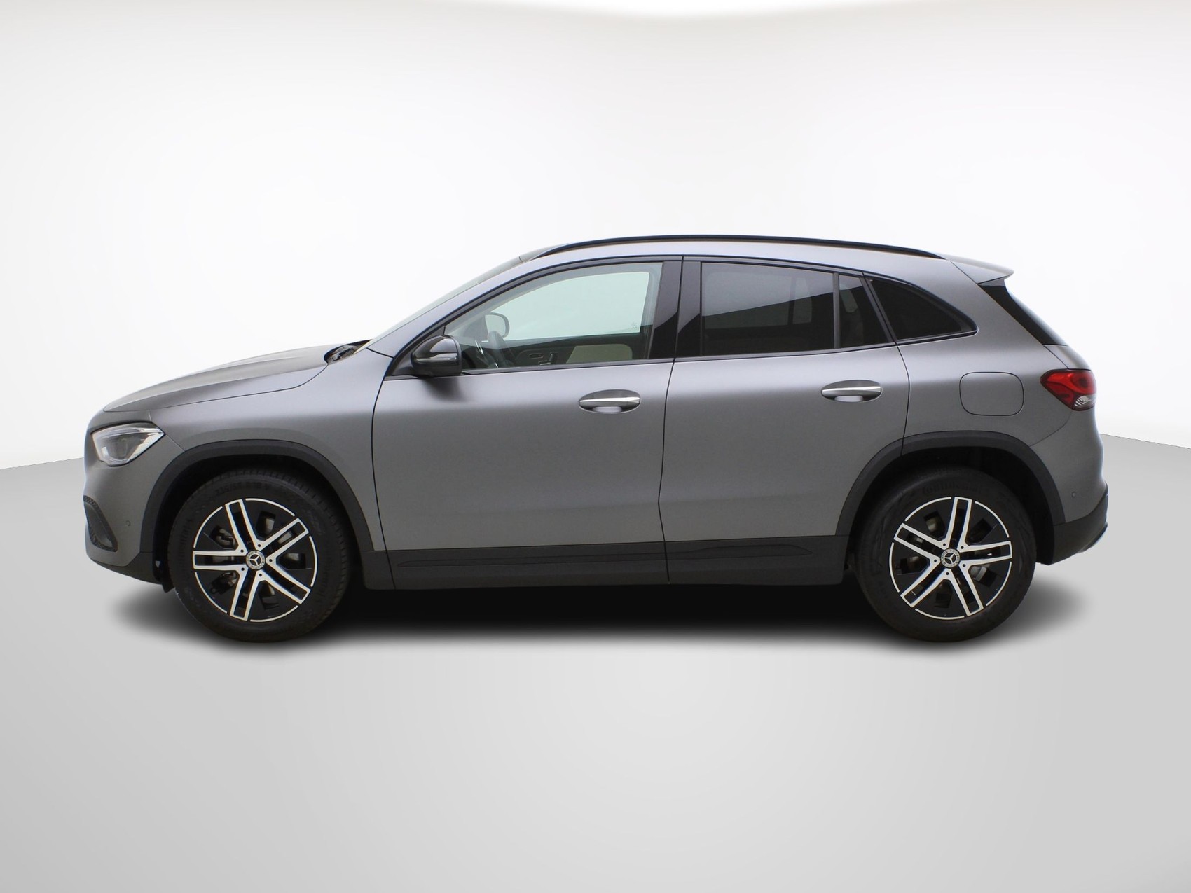 MERCEDES-BENZ GLA-Klasse GLA 220 d Progressive 4matic-showroom-element-2