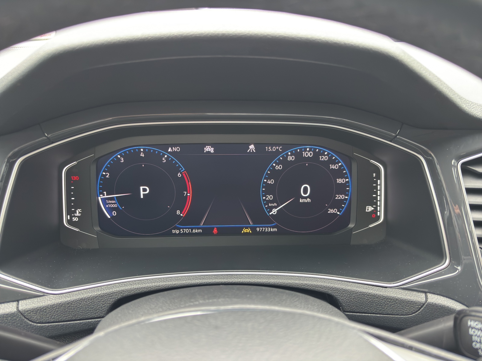 VW T-Roc 2.0 TSI Sport DSG 4Motion-image-12