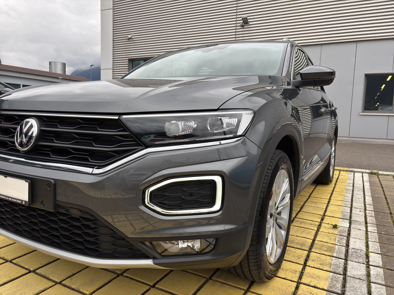 VW T-Roc 2.0 TSI Sport DSG 4Motion-image-16