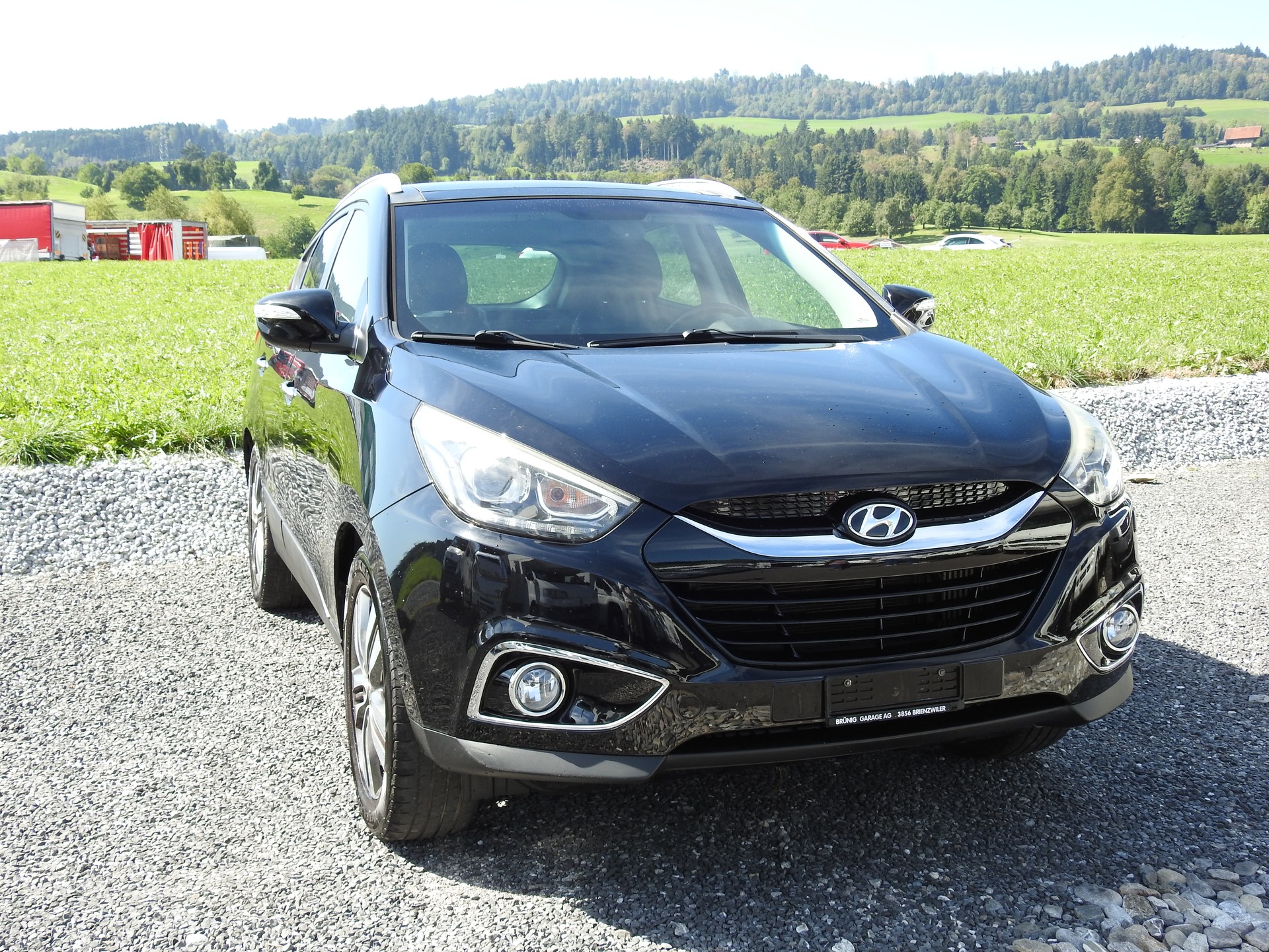 HYUNDAI iX 35 2.0 CRDi Premium 4WD Automatic-image-7