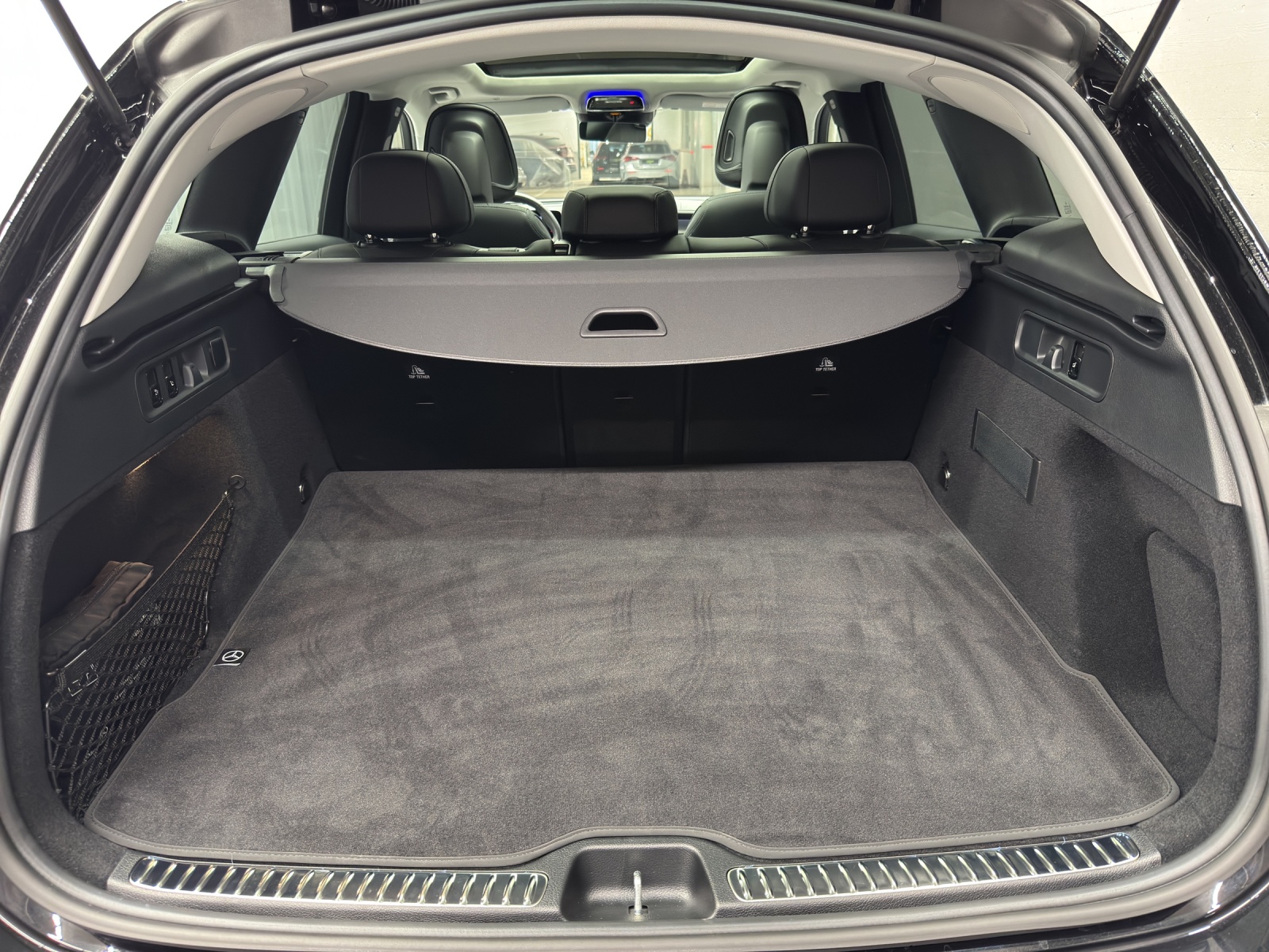 MERCEDES-BENZ GLC 450 d AMG Line 4Matic-image-10