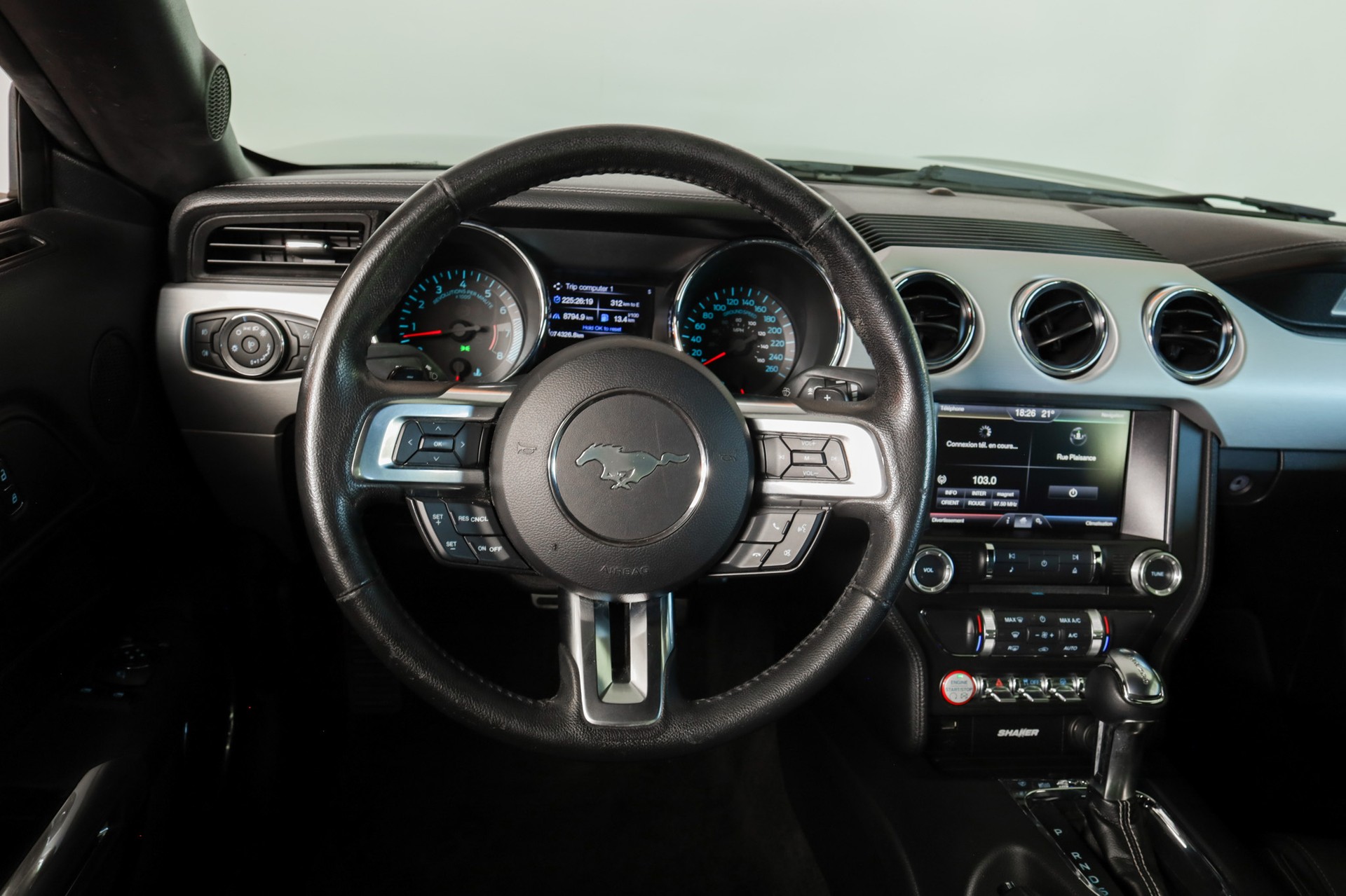 FORD Mustang Fastback 5.0 V8 GT Automat-image-11