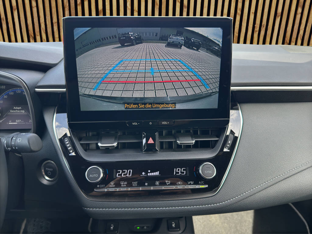 TOYOTA Corolla Touring Sports 1.8 HSD Trend-image-9