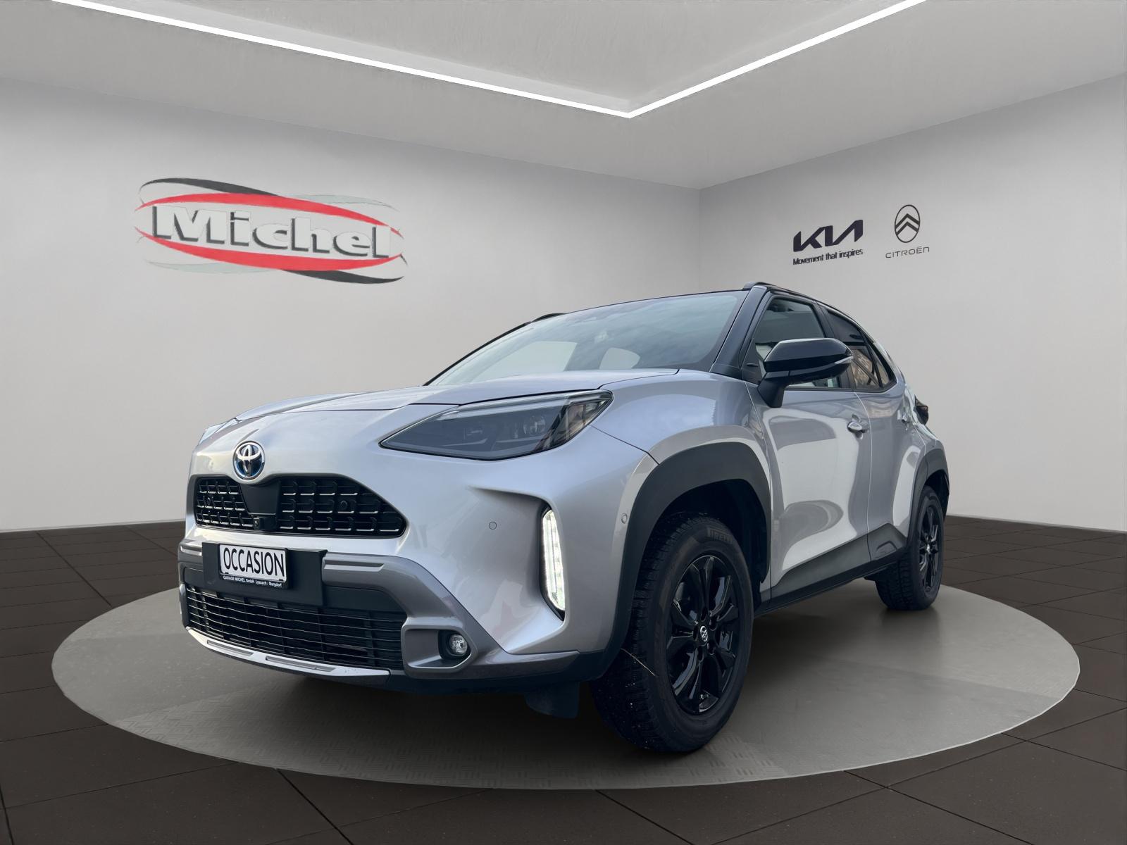 TOYOTA Yaris Cross 1.5 VVT-i HSD Adventure AWD-i / Panorama-Glasdach / Navigation / Head-Up Display / Heckklappe elektrisch / 4x4-image-0