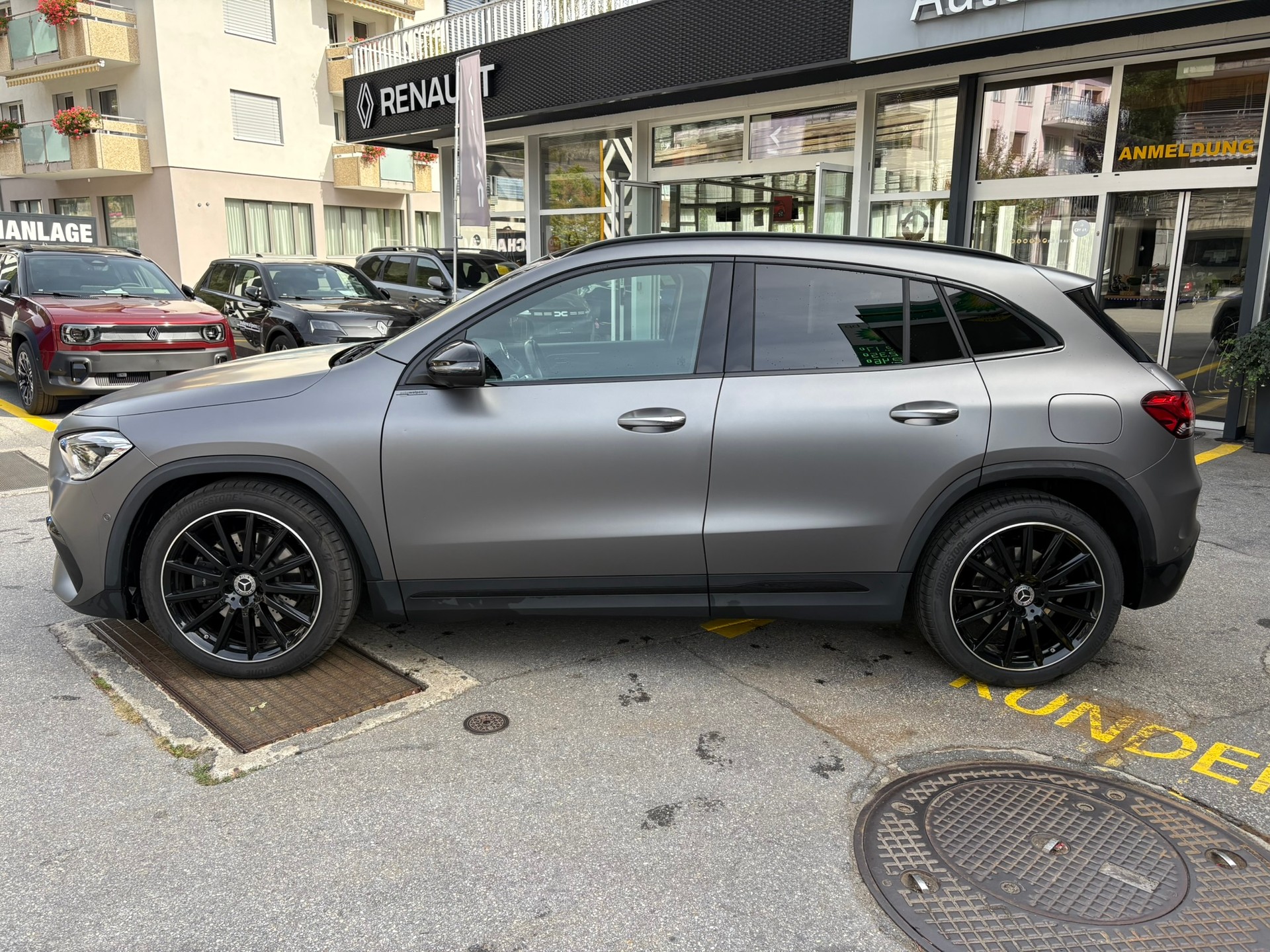 MERCEDES-BENZ GLA 250 AMG Line 4Matic-image-7