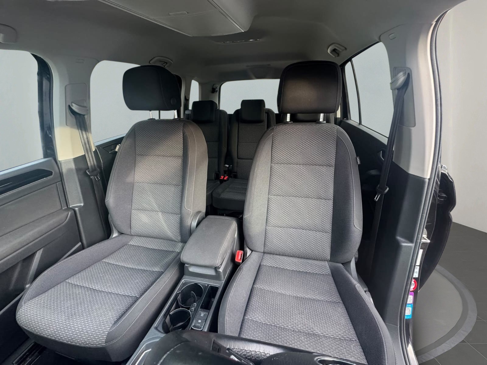 VW Touran 1.5 TSI EVO Comfortline DSG-image-9