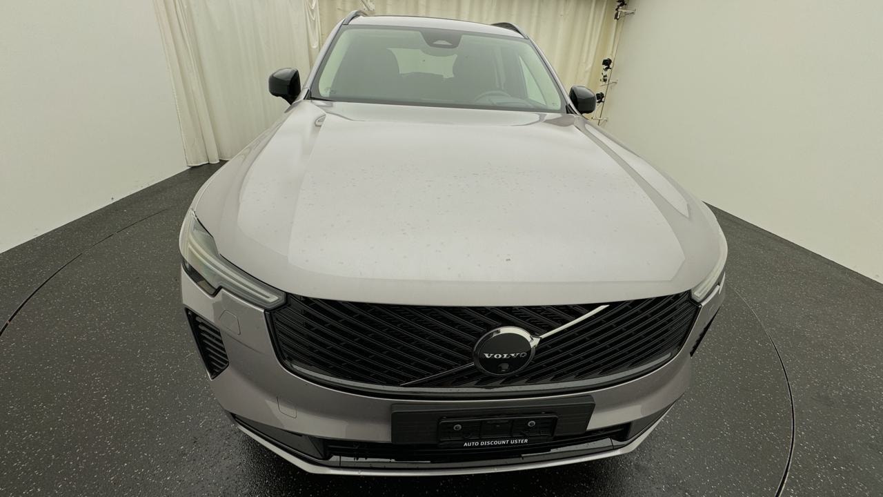 VOLVO XC90 T8 AWD PluginHybrid Ultra Dark Geartronic-image-4