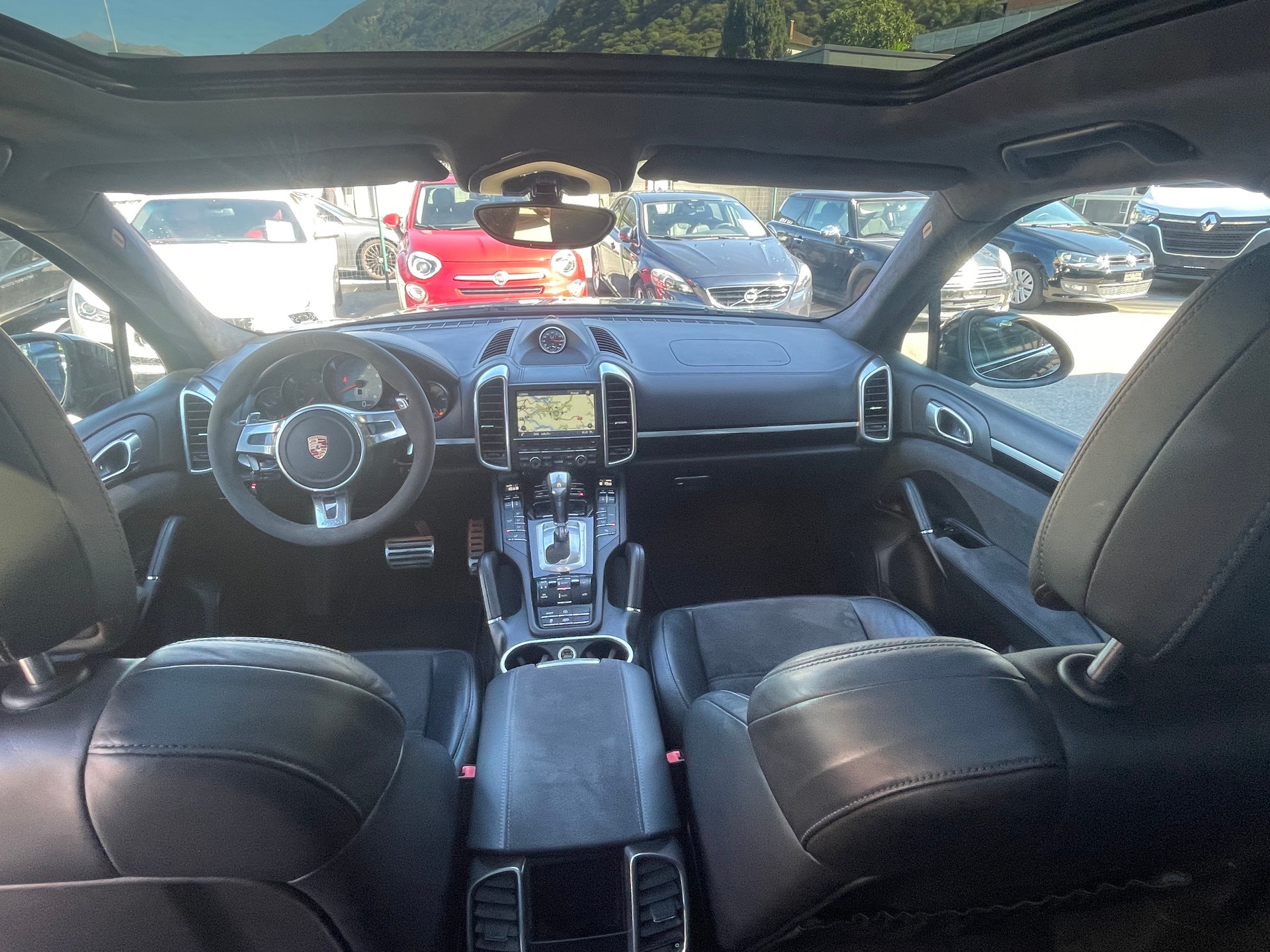 PORSCHE Cayenne GTS-image-5