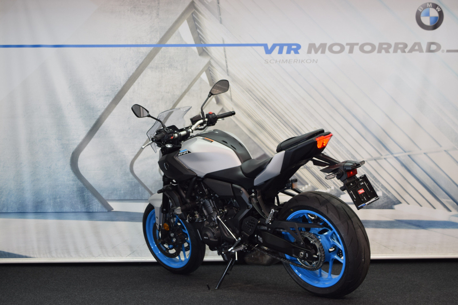 YAMAHA MT-07 35kW-showroom-element-3