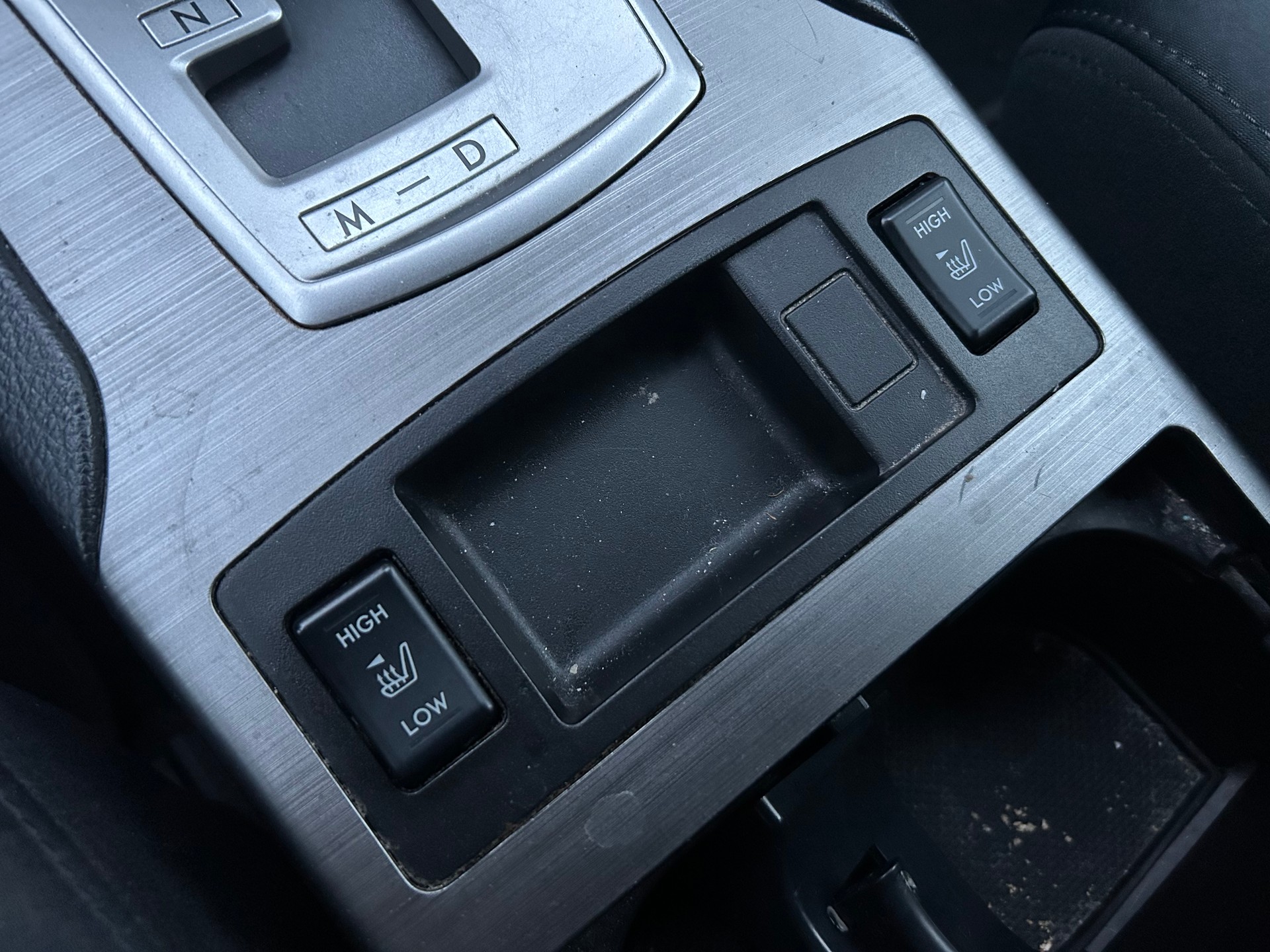 SUBARU Legacy 2.0i Advantage AWD Lineartronic-image-8