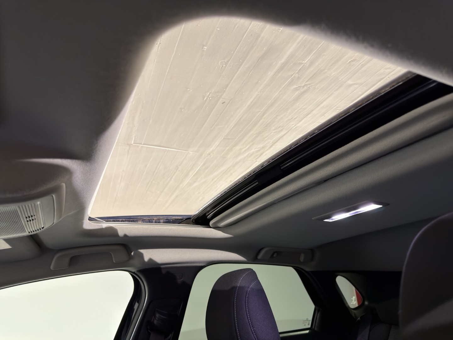 MAZDA CX-30 SKYACTIV-X M Hybrid 180 Revolution AWD Automat-image-16