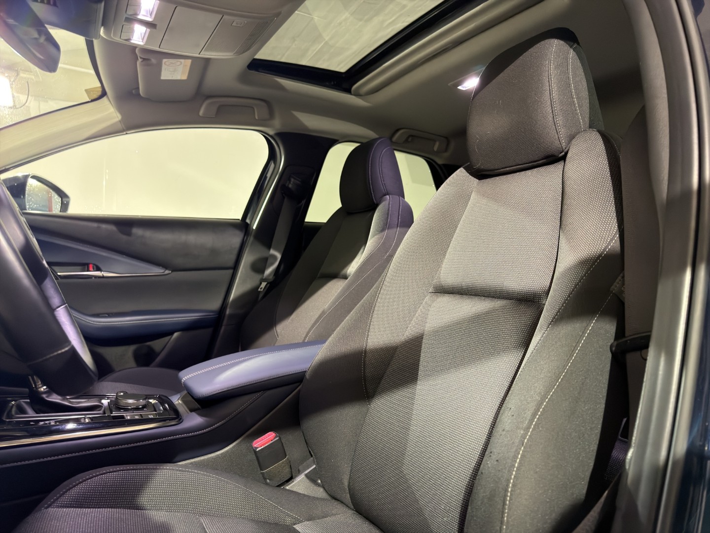 MAZDA CX-30 SKYACTIV-X M Hybrid 180 Revolution AWD Automat-image-18