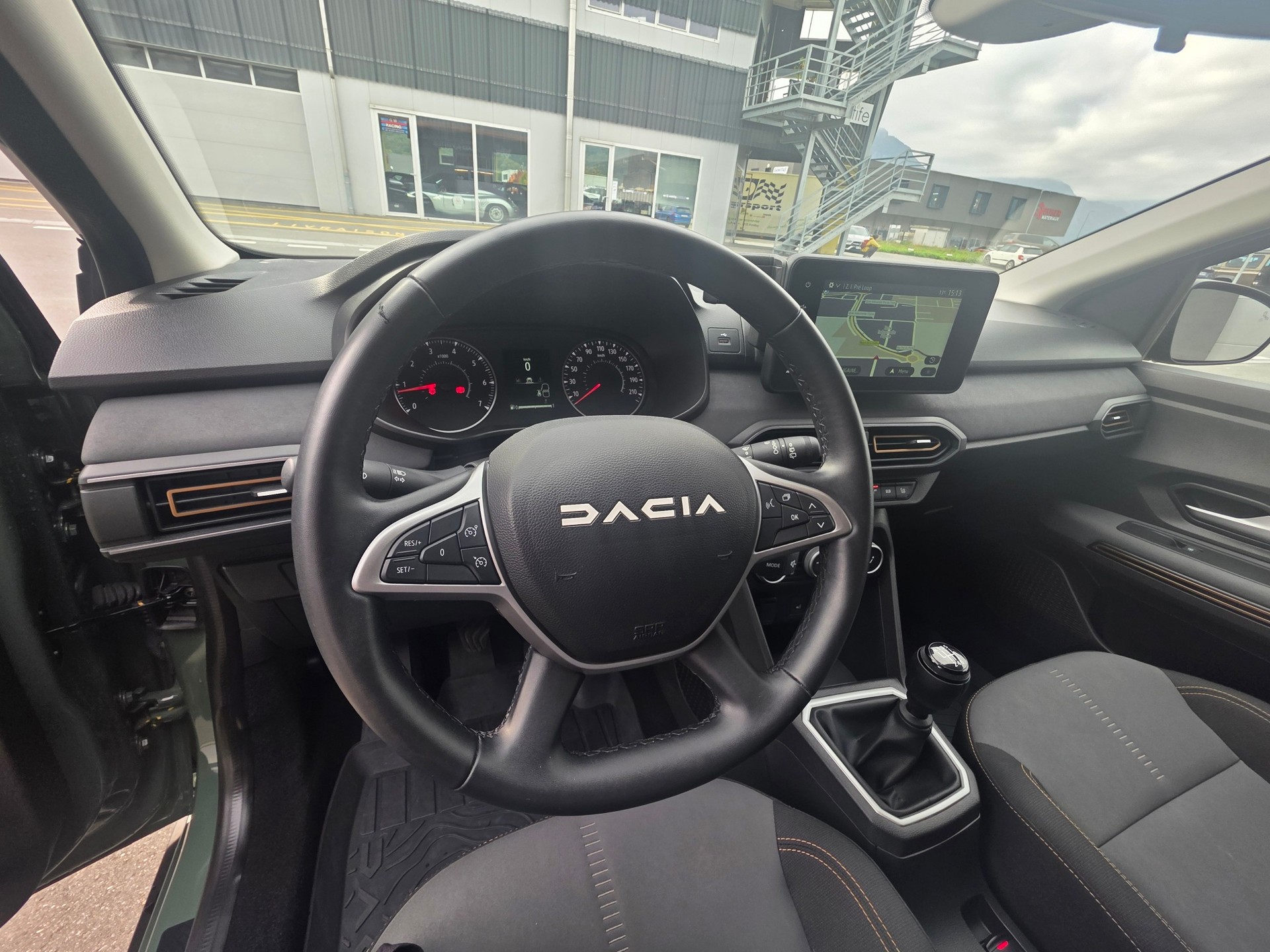 DACIA Sandero Stepway TCe 110 Extreme+-image-11