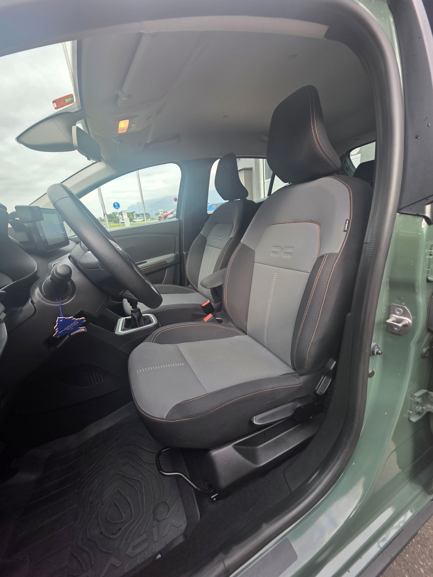 DACIA Sandero Stepway TCe 110 Extreme+-image-13