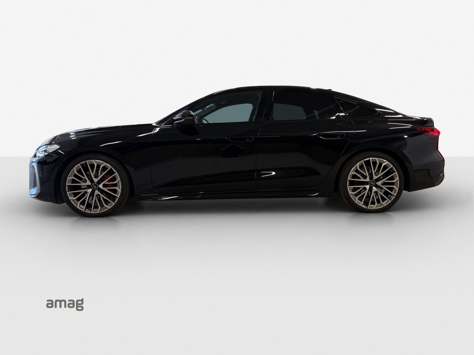 AUDI A5 Limousine TFSI quattro 150 kW S tronic-showroom-element-1